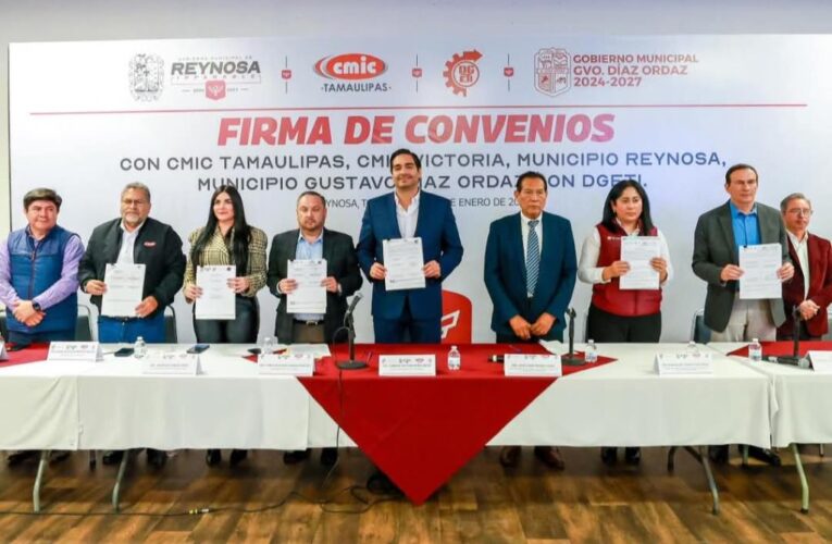 Beneficia a más de 2 Mil estudiantes convenio firmado por Carlos Peña Ortiz, CMIC y DGETI