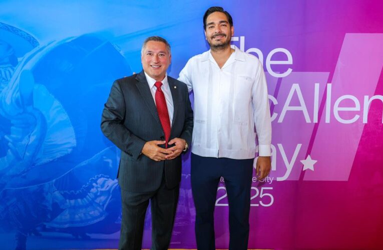 Felicitó Alcalde Carlos Peña Ortiz al Mayor de McAllen, Texas, por su Informe