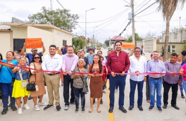 Entregó Carlos Peña Ortiz pavimentación del imparable programa de obras en Reynosa