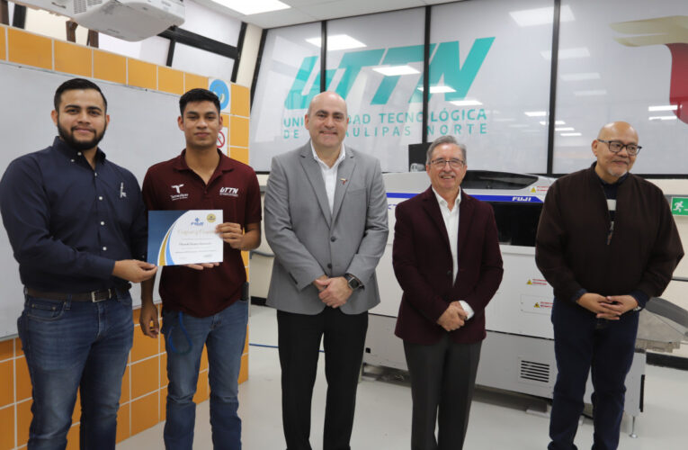 Egresa Universidad Tecnológica de Tamaulipas Norte Segunda Generación del Diplomado SMT.