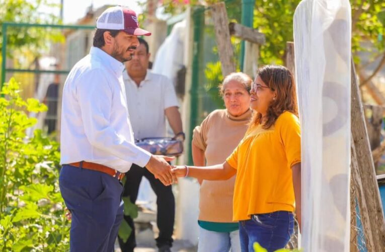 «No venía nadie hasta que llegó el Alcalde a entregar colchones»