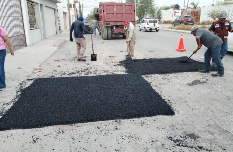 Mejora programa intensivo de bacheo importantes vialidades en Reynosa