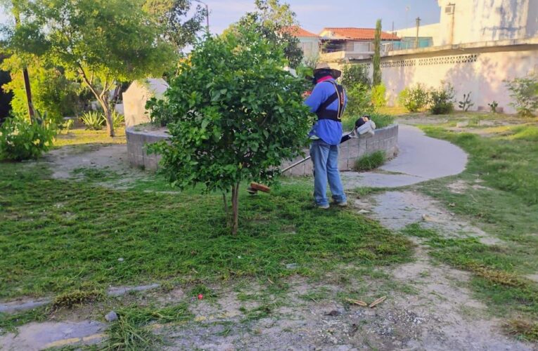 Promueve Gobierno de Reynosa convivencia vecinal con mantenimiento de plazas públicas