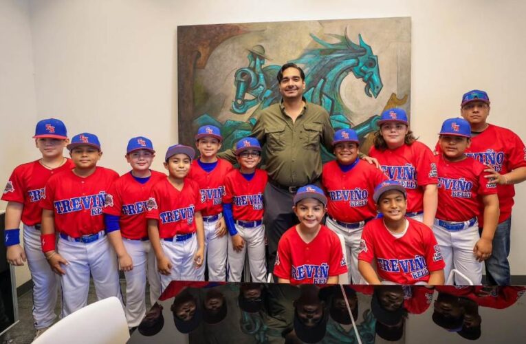 Invitaron beisbolistas de la Treviño Kelly a Carlos Peña Ortiz a su Torneo Nacional