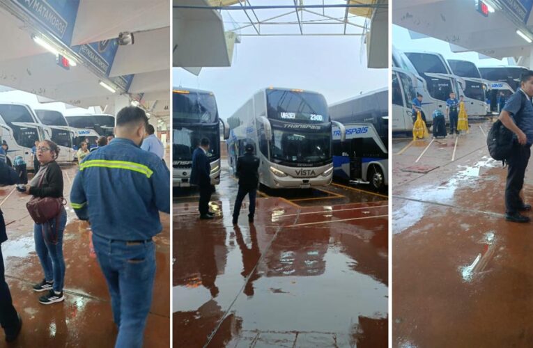 Autobuses quedan varados en Victoria por lluvias y cierre de carreteras