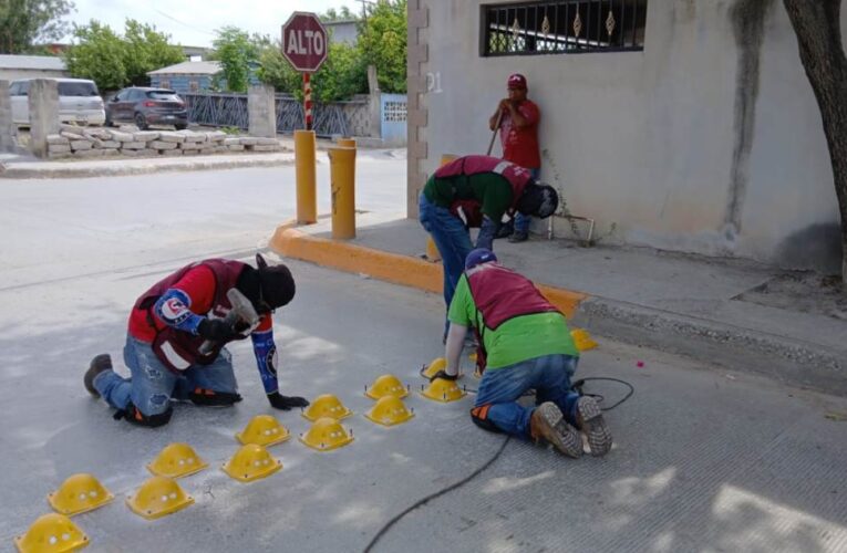 Trabajan cuadrillas municipales en colonias de Reynosa