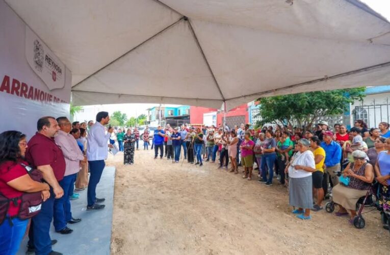 Viven colonos de la Américo Villarreal Guerra emotivo inicio de pavimentación