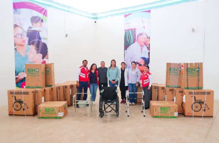 Fortalece DIF-Reynosa programas con donación de CEDIS OXXO