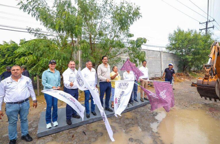 Rehabilita Gobierno de Carlos Peña Ortiz drenaje en Fraccionamiento Reynosa y Almaguer