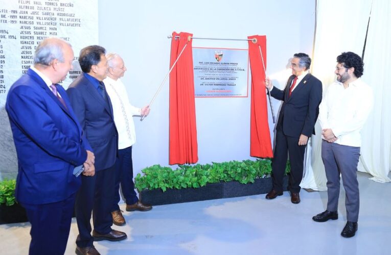 Reconoce gobernador de Tamaulipas fortaleza del sindicato petrolero en su 90 aniversario