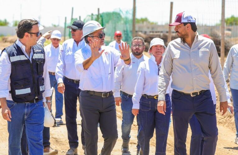 Supervisaron vivienda social Alcalde de Reynosa, Director General del INFONAVIT y Director de ITAVU