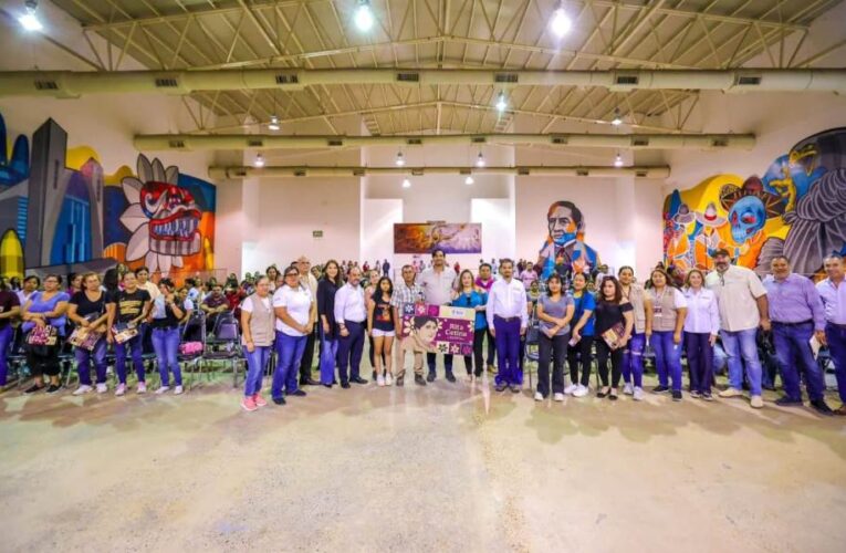 Presidió Carlos Peña Ortiz Asamblea Informativa de la Beca Universal de Educación Básica Rita Cetina