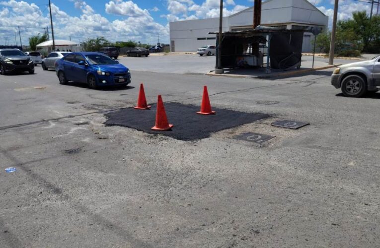 Rehabilita Gobierno de Reynosa asfalto en Jarachina, Longoria y Las Cumbres