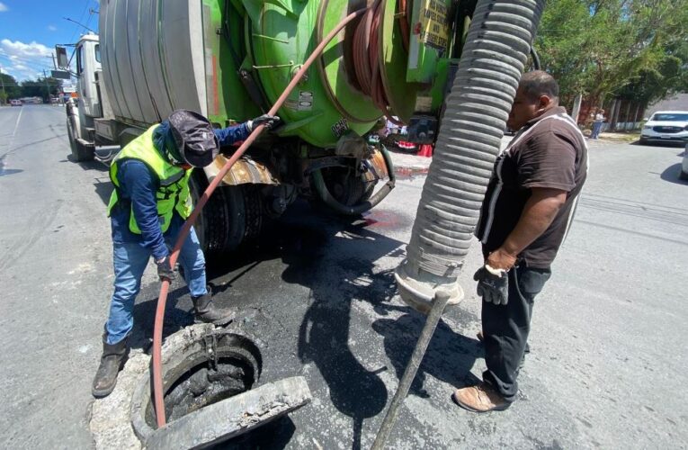 Realizó COMAPA acciones de limpieza y sondeo de drenaje en diversos sectores de la ciudad