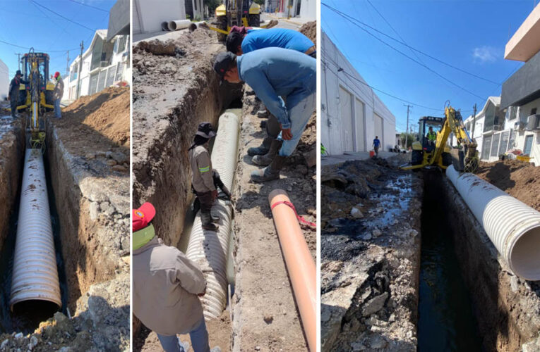 Arrancó COMAPA obra de rehabilitación de red sanitaria en la colonia Rodríguez