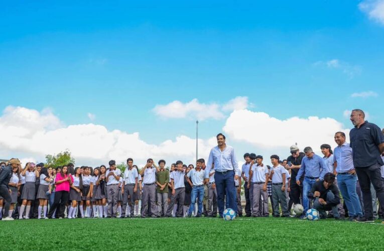 Continúa Gobierno de Reynosa con la construcción de infraestructura deportiva