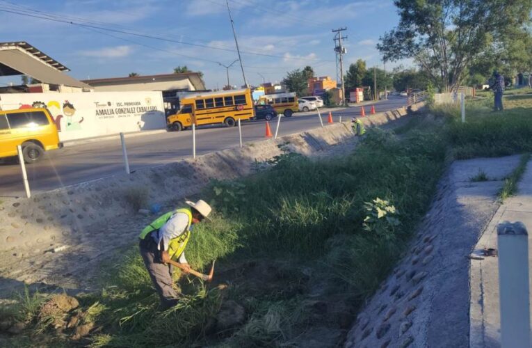 Atiende Gobierno de Carlos Peña Ortiz desazolve de drenes ante temporada de huracanes