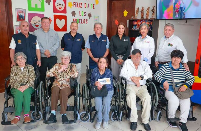 DIF-Reynosa recibe donación de sillas de ruedas por parte del Club Rotario Reynosa