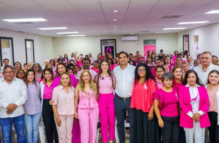 Por la salud de las mujeres el Alcalde Carlos Peña Ortiz puso en marcha el Mes Rosa