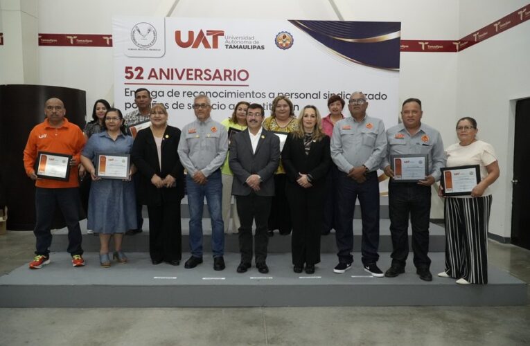 Celebra SUTUAT el 52 Aniversario de su Fundación.
