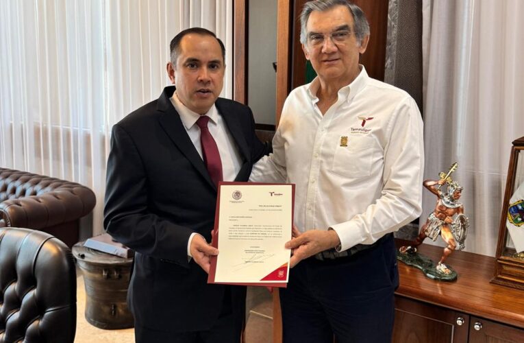 Designa gobernador Américo Villarreal Anaya a nuevo secretario de Finanzas