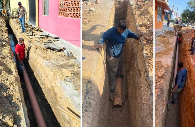 Trabaja COMAPA en la rehabilitación del sistema sanitario en la colonia Rodríguez