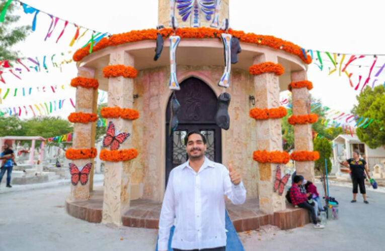 Visitó Carlos Peña Ortiz panteón municipal Sagrado Corazón