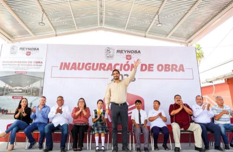 Entregó Carlos Peña Ortiz Techumbre Metálica a la escuela primaria Aquiles Serdán