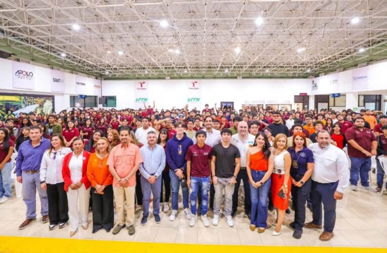 Reconocen universitarios compromiso del Alcalde Carlos Peña Ortiz con la juventud reynosense