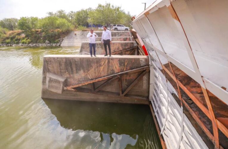 Supervisó Alcalde Carlos Peña Ortiz rehabilitación de compuertas