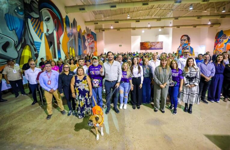 Entregó Alcalde Carlos Peña Ortiz 13 toneladas de croquetas a rescatistas de Reynosa