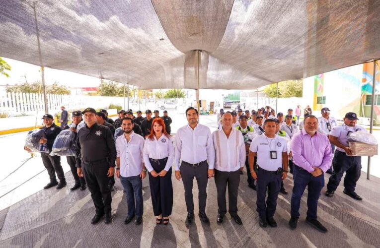 Entregó Carlos Peña Ortiz nuevos uniformes a Policía Vial y Guardia Estatal de Proximidad en Reynosa