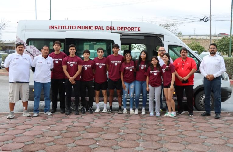 Participan en Torneos Estatales con el apoyo de Carlos Peña Ortiz