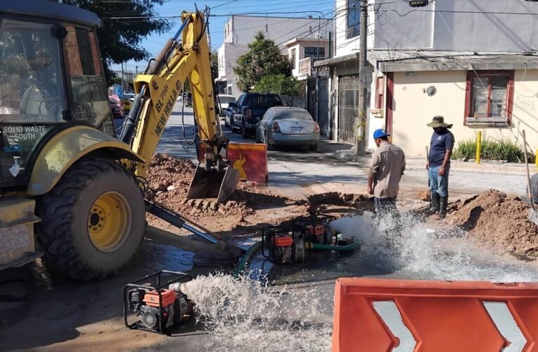 Concluyó COMAPA fuga de agua potable en colonia Santa Cecilia
