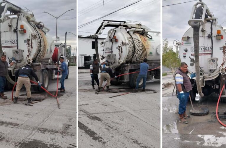 Atiende COMAPA sondeo de línea general en la colonia Marte R. Gómez