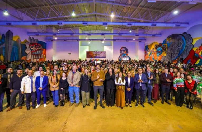 Vivió personal del DIF-Reynosa alegre Posada 2025 con el Alcalde Carlos Peña Ortiz