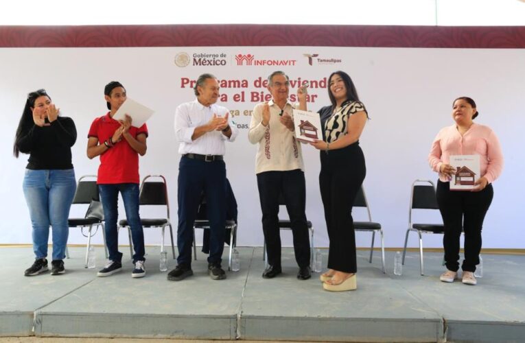 INFONAVIT entrega viviendas del Bienestar a familias de Tamaulipas