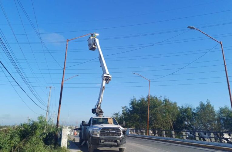 Rehabiltó Gobierno de Reynosa alumbrado de la avenida México