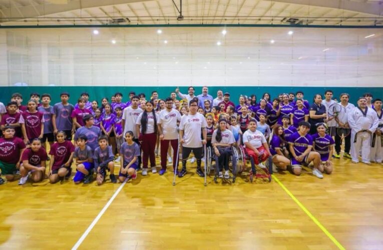 Invita Alcalde Carlos Peña Ortiz a inscribirse en las disciplinas del Polideportivo