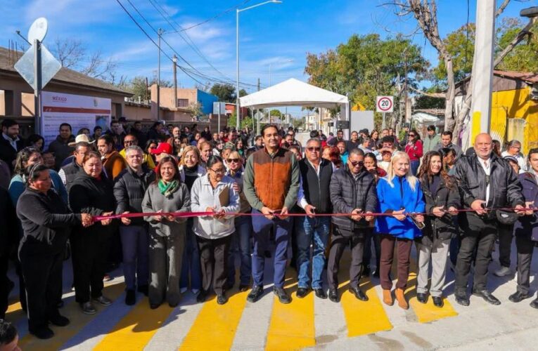Inauguró Carlos Peña Ortiz pavimentación hidráulica en la Lázaro Cárdenas