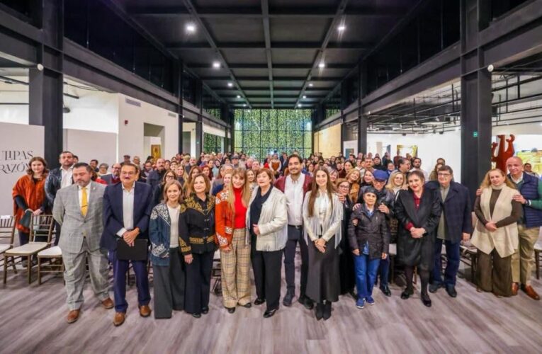 Inauguró Alcalde Carlos Peña Ortiz la exposición Tamaulipas en el Corazón, durante la Noche de Museos