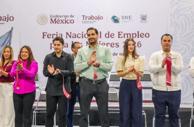 Inauguraron Feria de Empleo, Alcalde Carlos Peña Ortiz y Secretario del Trabajo Luis Gerardo Illoldi Reyes