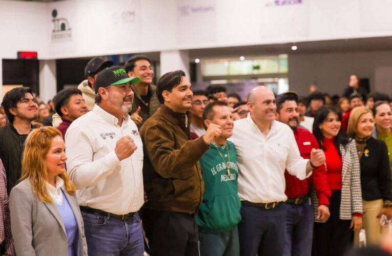 Llevaron Julio César Chávez y Carlos Peña Ortiz Conferencia «El Verdadero Combate» a la UTTN