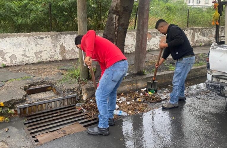 Atiende COMAPA encharcamientos tras recientes precipitaciones