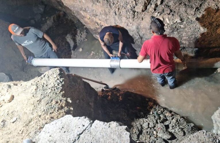 Reparó COMAPA línea de agua potable en Fuentes Sección Lomas