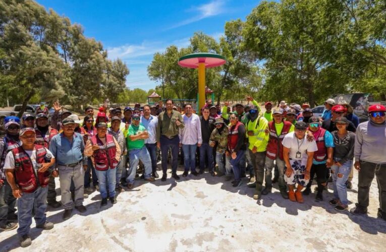 Dedicó Carlos Peña Ortiz celebración a jardineros municipales en su día