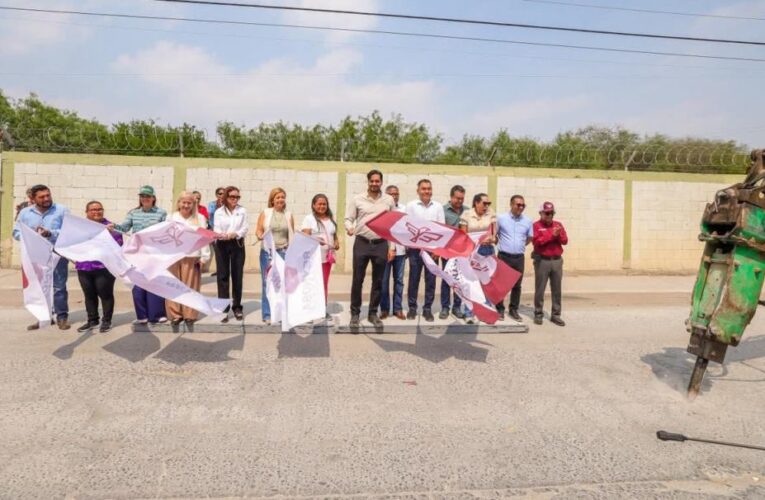 Celebraron en el Fraccionamiento Reynosa visita y obra del Alcalde Carlos Peña Ortiz