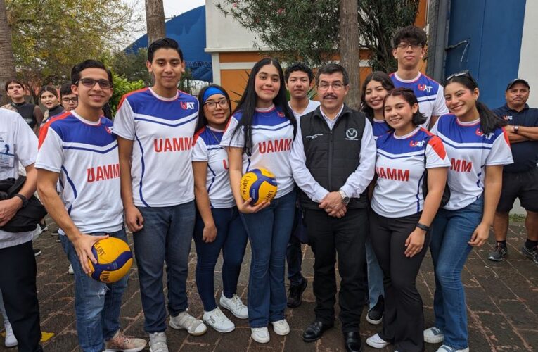 Reafirma Rector de la UAT Compromiso con la Comunidad Estudiantil.