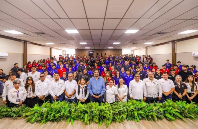 «Esta ciudad es de todos»: Carlos Peña Ortiz llama a universitarios a hacer equipo por un Reynosa en paz