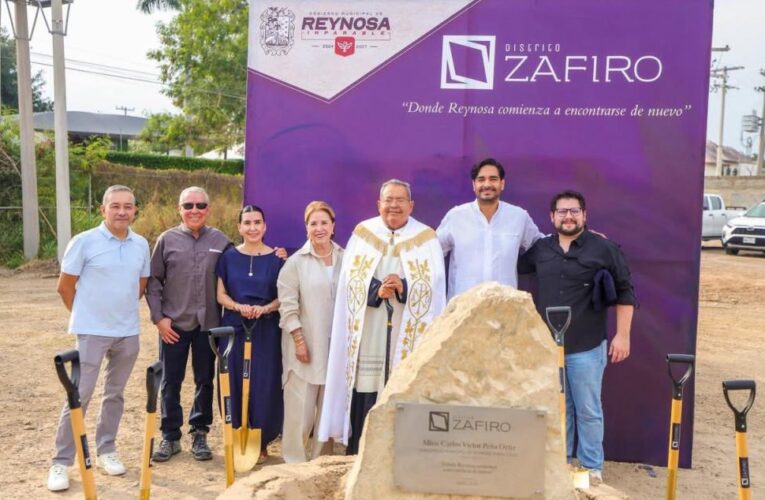 Colocó Carlos Peña Ortiz primera piedra del centro comercial Distrito Zafiro en Reynosa